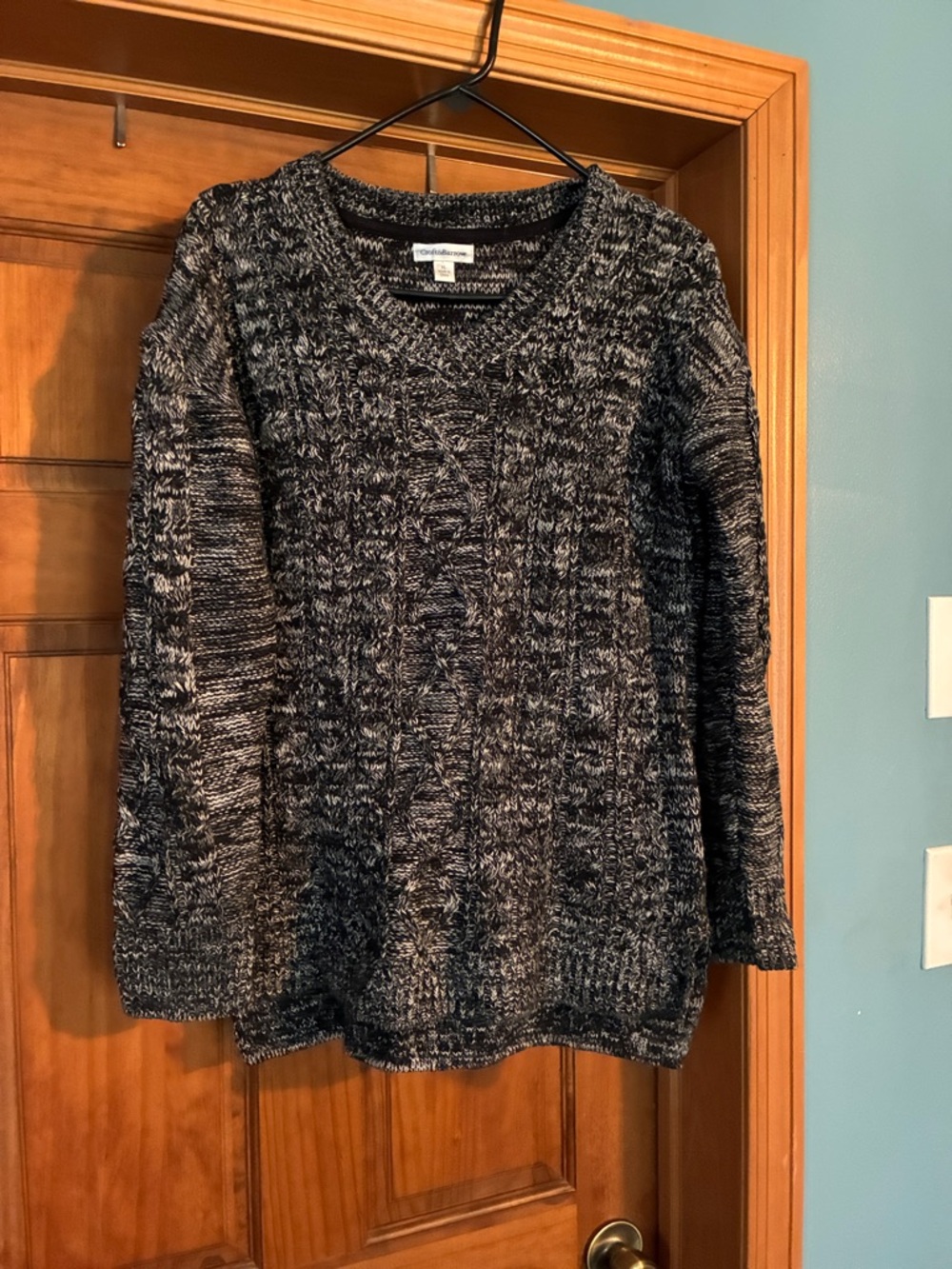 croft & barrow Black and Gray Marled Crewneck Sweater